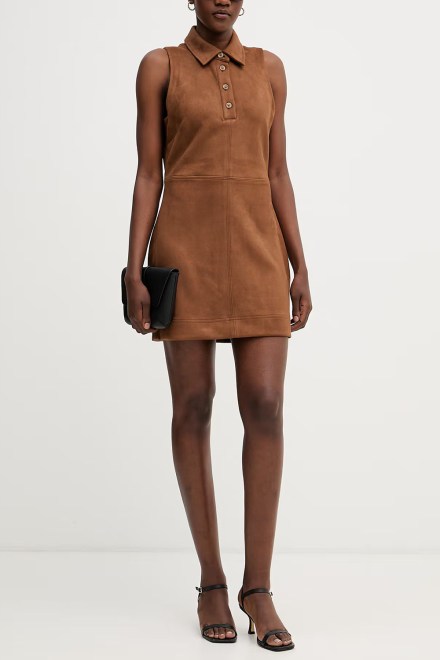 700948598439_photo5