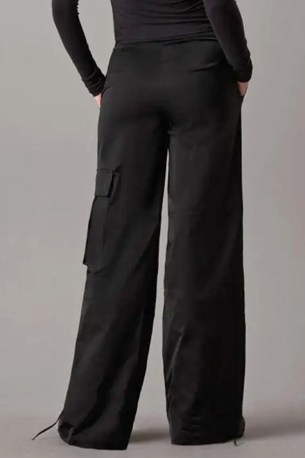 Панталон Satin Cargo Utility J20J223921 BEH ck black
